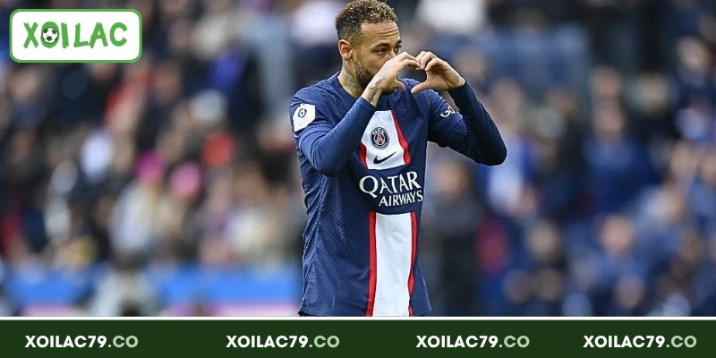 Bước đường trở thành ngôi sao trong tiểu sử Neymar